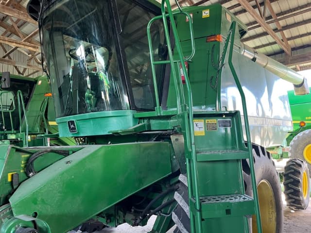 Image of John Deere 9500 equipment image 1