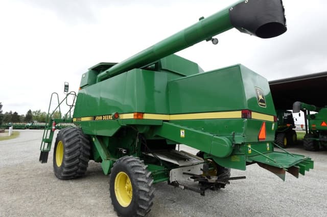 Image of John Deere 9500 equipment image 2