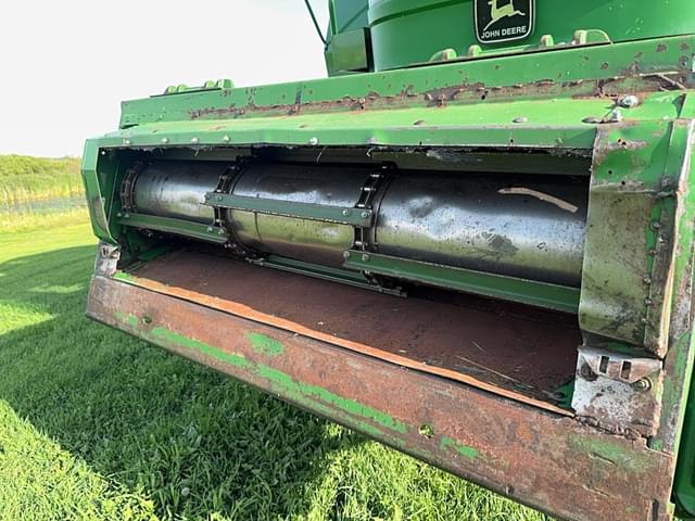 Image of John Deere 9600 equipment image 2