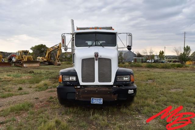 Image of Kenworth T400 equipment image 2