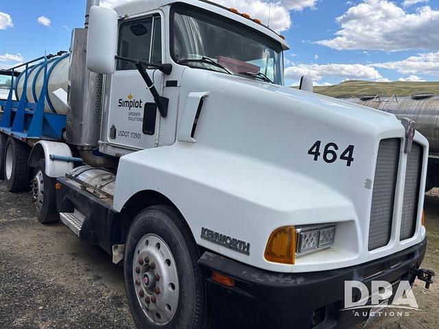 Image of Kenworth T600 equipment image 4