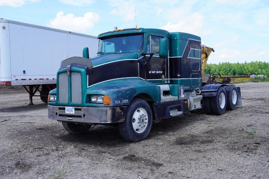 Main image Kenworth T600