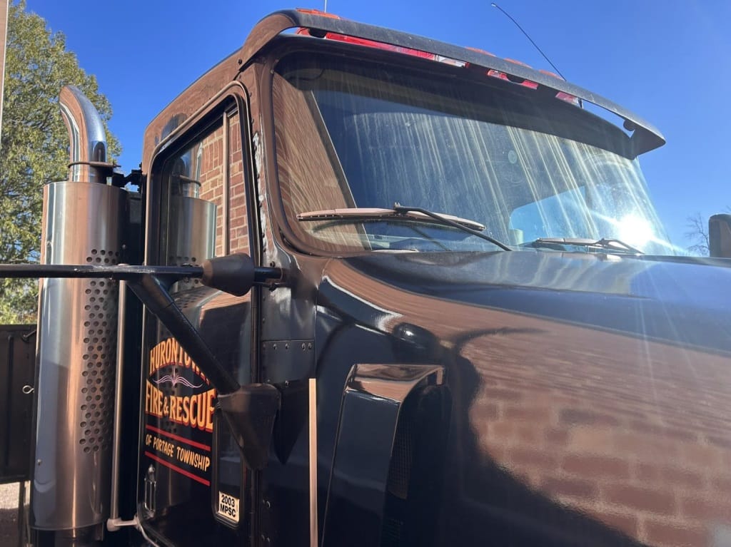 Main image Kenworth T600