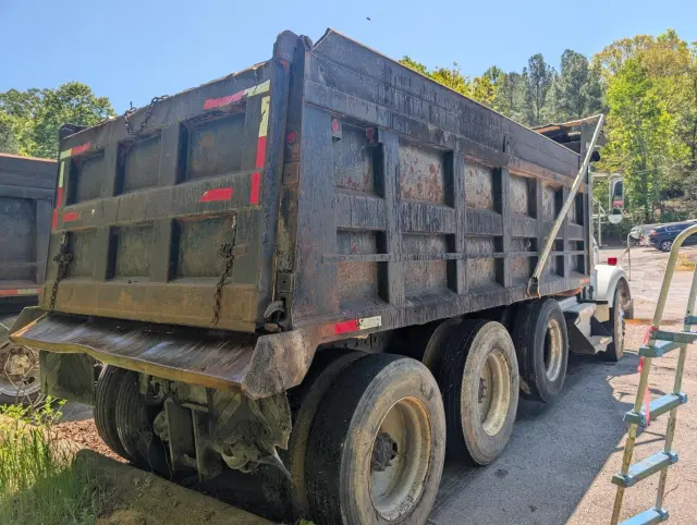 Image of Kenworth T800 equipment image 4