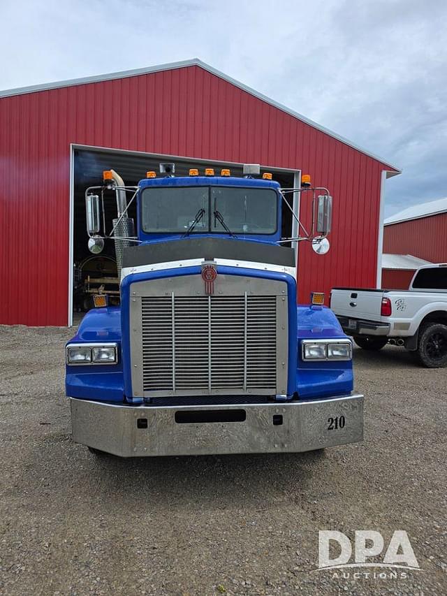 Image of Kenworth T800 equipment image 2