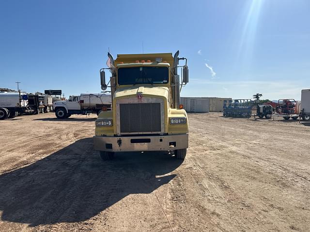 Image of Kenworth T800 equipment image 1