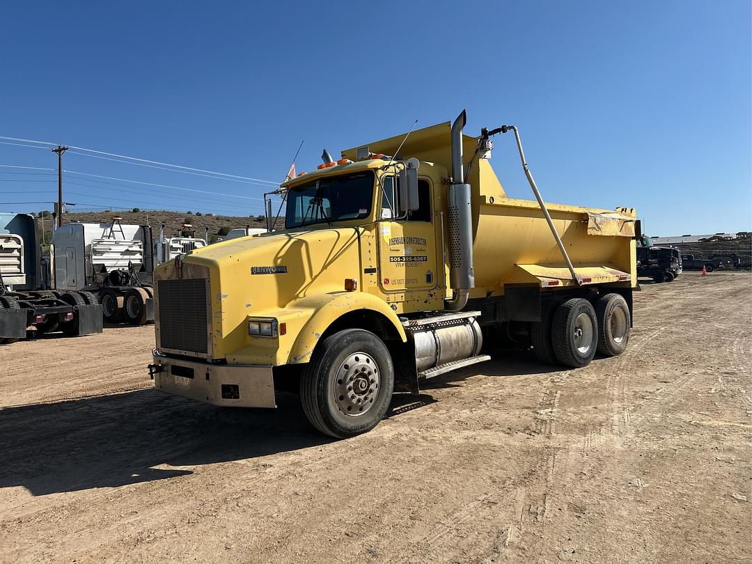 Image of Kenworth T800 Primary image