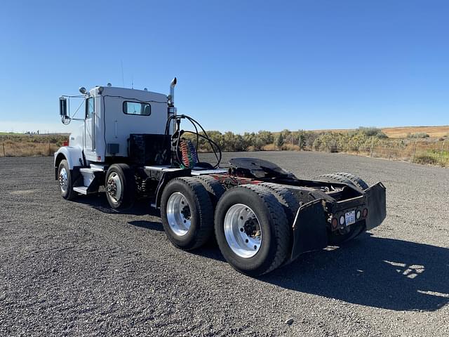 Image of Kenworth T800 equipment image 2