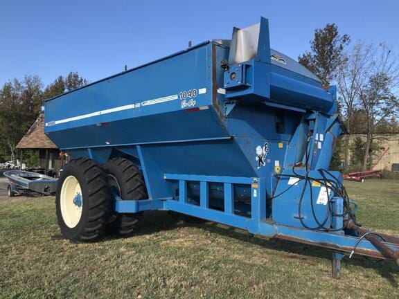 Main image Kinze 1040