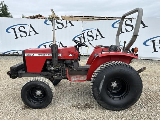 Image of Massey Ferguson 1020 equipment image 1