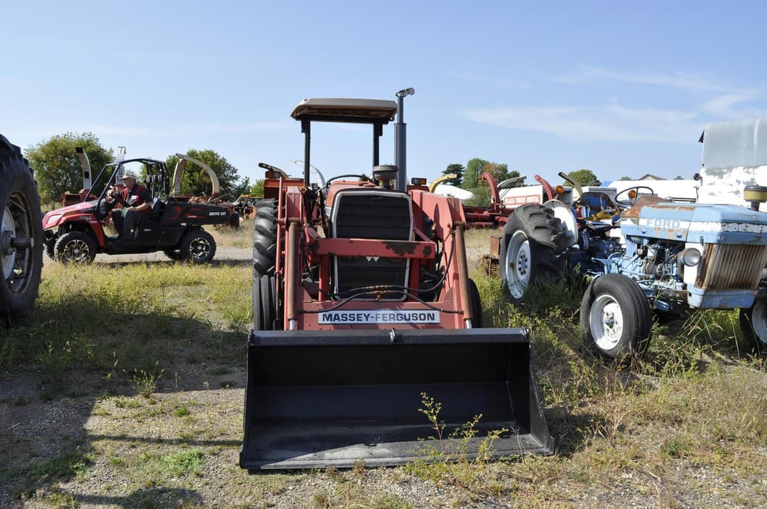 Image of Massey Ferguson 231 Image 1