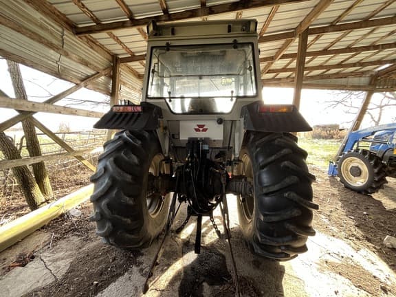 Image of Massey Ferguson 383 equipment image 4