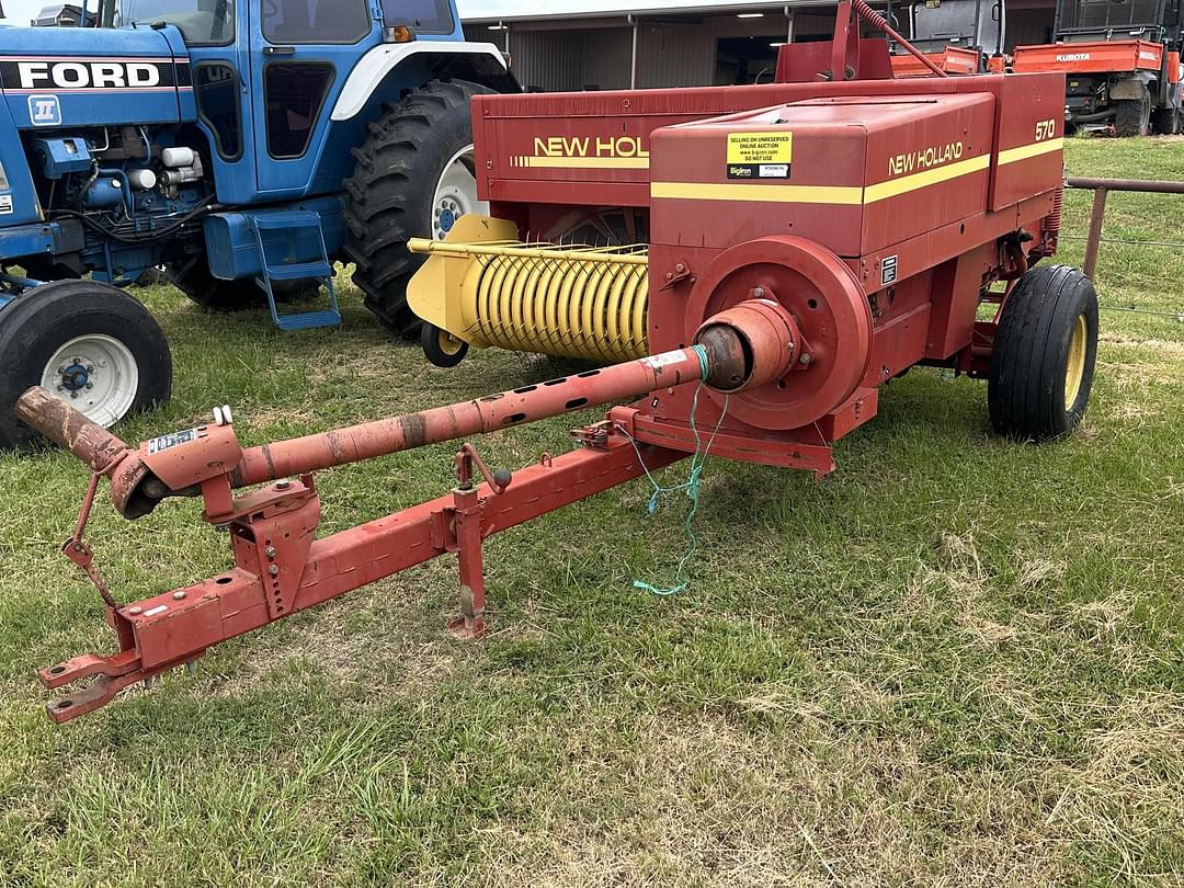Image of New Holland 570 Primary image