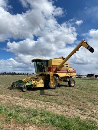 Main image New Holland TR96