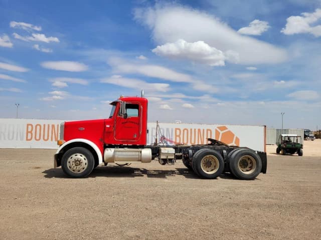 Image of Peterbilt 378 equipment image 1