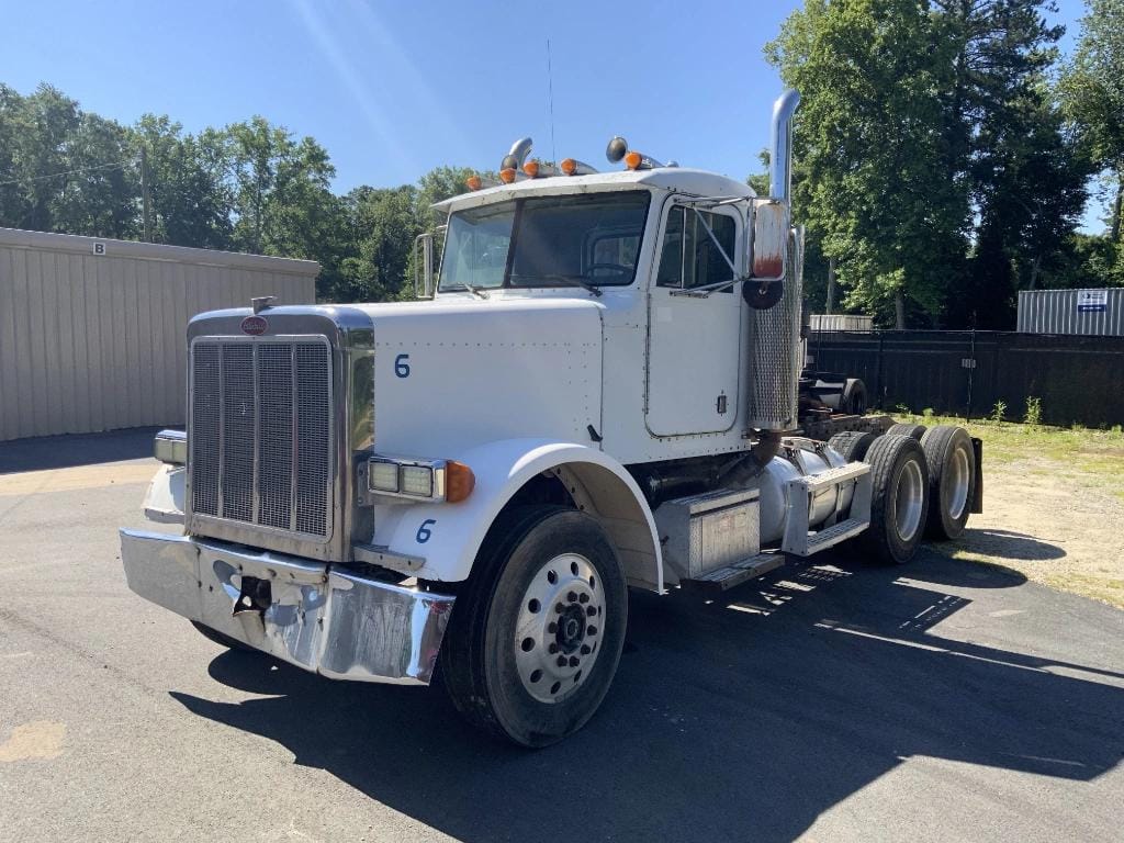 1991 Peterbilt 379 Equipment Image0