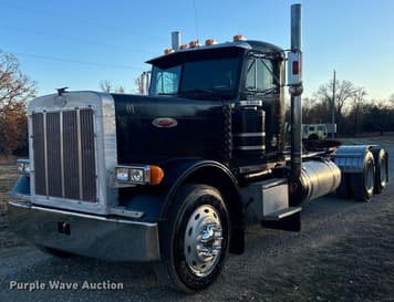 Main image Peterbilt 379