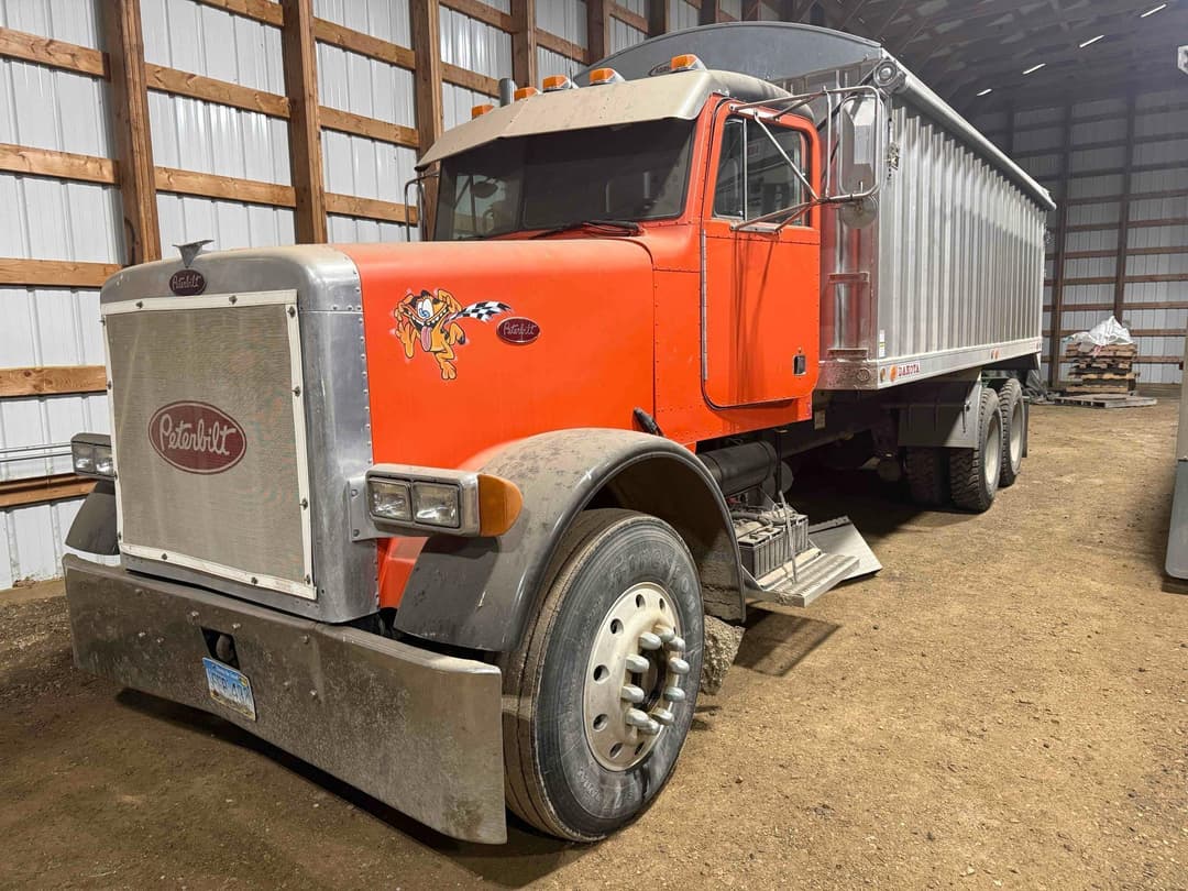 Image of Peterbilt 3406 Primary image