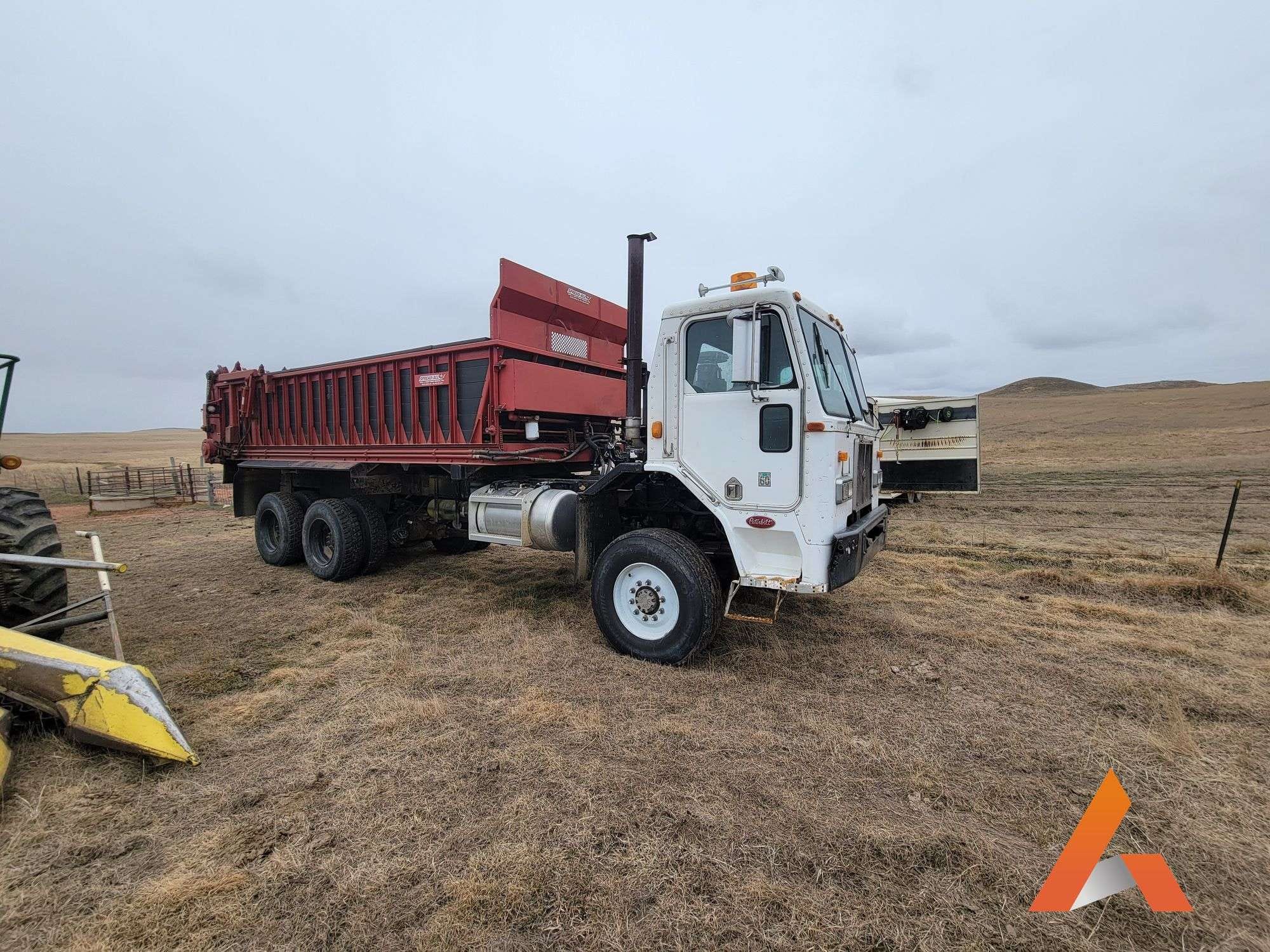1991 Peterbilt 60 Equipment Image0