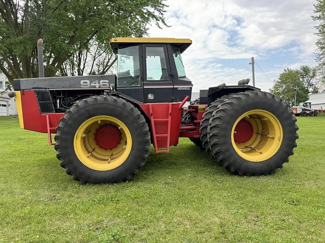 Image of Versatile 946 equipment image 3