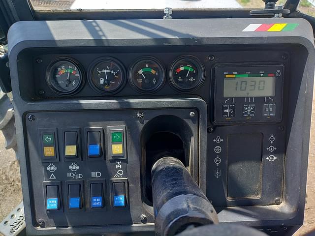 Image of White 170 equipment image 1