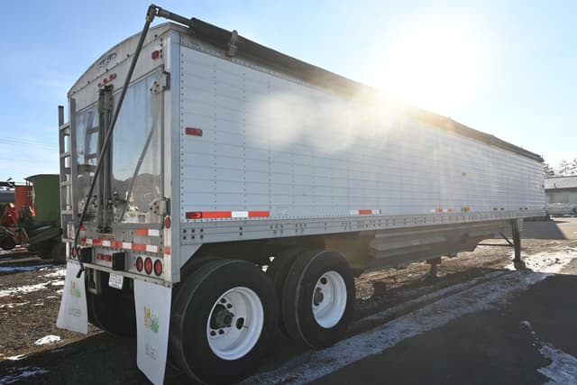 Image of Timpte Super Hopper equipment image 4