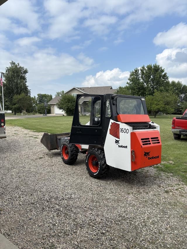 Image of Bobcat 1600 equipment image 2