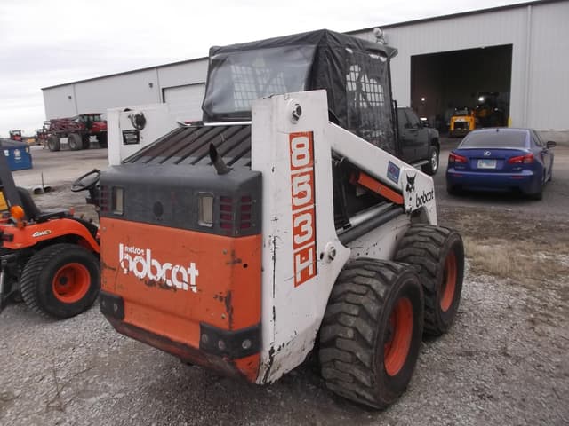 Image of Bobcat 853 equipment image 3