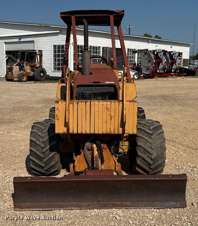 Image of Case 660 equipment image 1