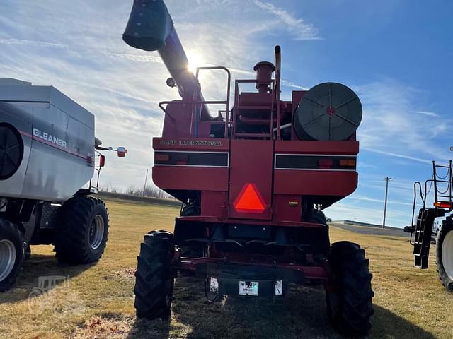 Image of Case IH 1660 equipment image 4