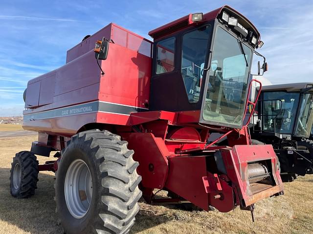 Image of Case IH 1660 equipment image 2