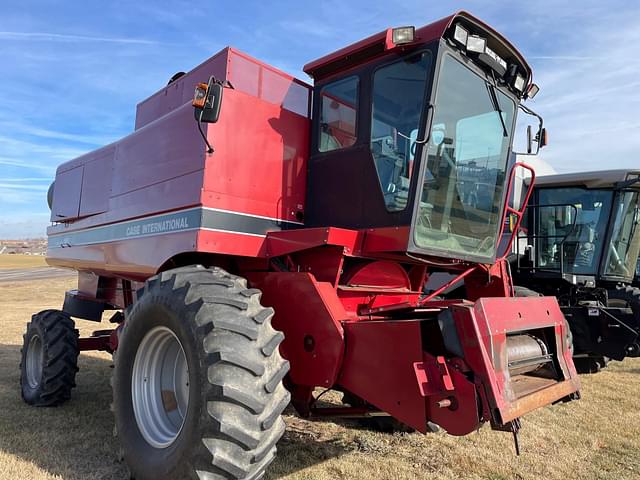 Image of Case IH 1660 equipment image 2