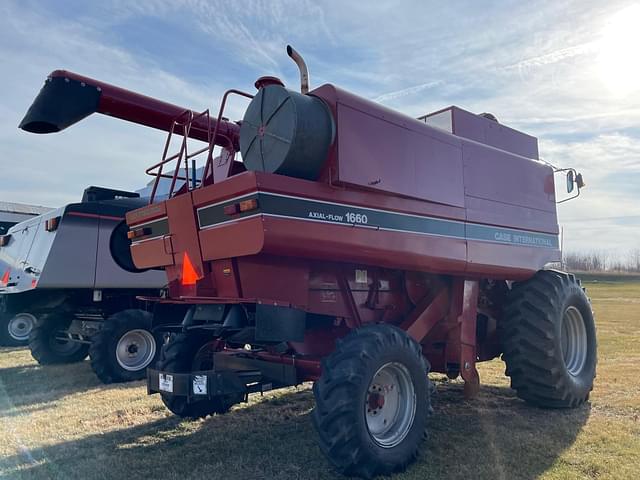 Image of Case IH 1660 equipment image 3