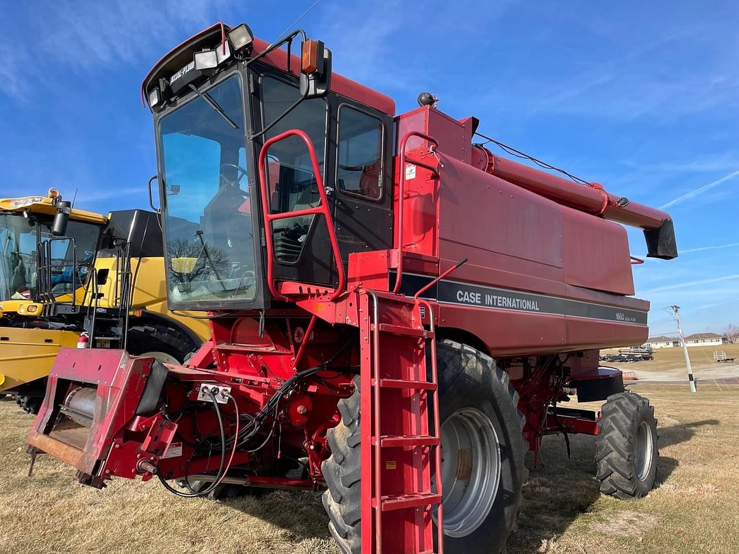 Image of Case IH 1660 Primary image