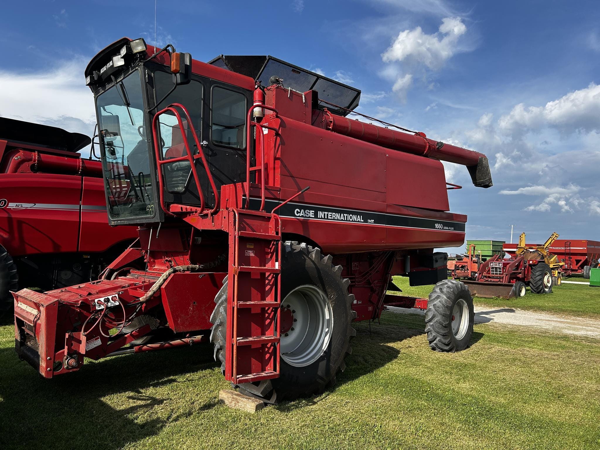 1992 Case IH 1660 Equipment Image0
