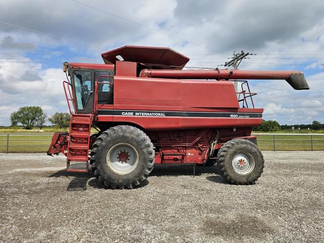 Image of Case IH 1680 equipment image 3