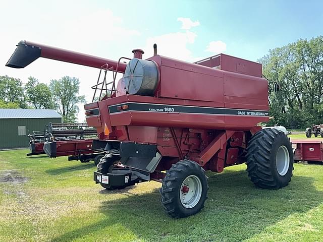 Image of Case IH 1680 equipment image 3