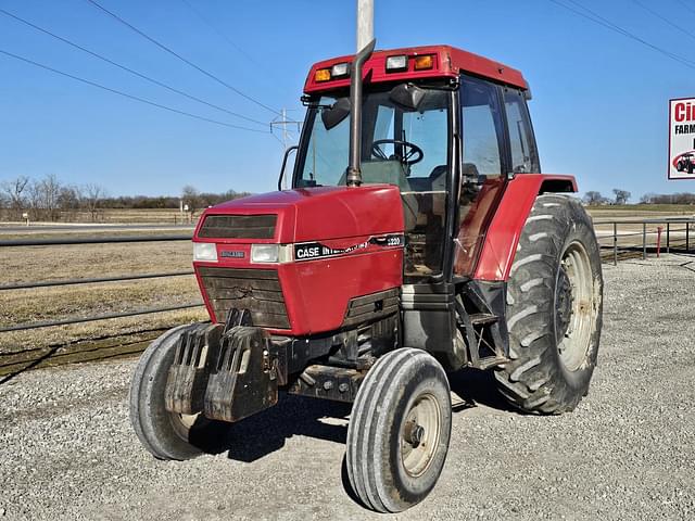 Image of Case IH 5220 equipment image 1