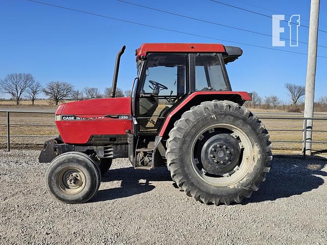 Image of Case IH 5220 equipment image 2