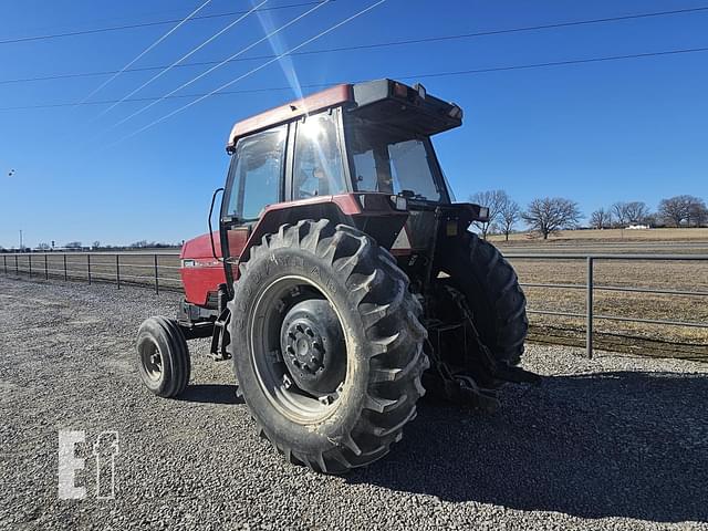 Image of Case IH 5220 equipment image 3