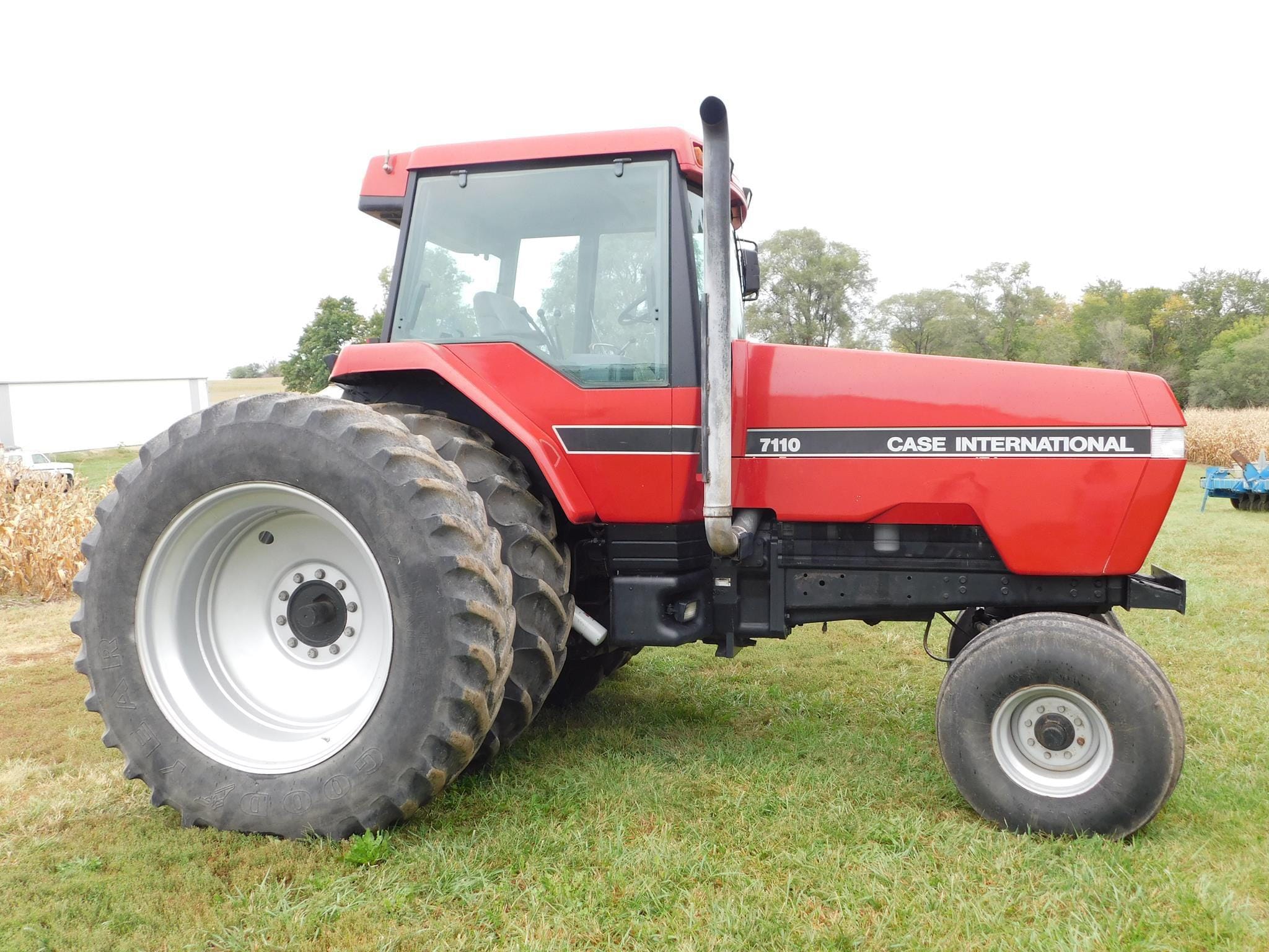 1992 Case IH 7110 Equipment Image0