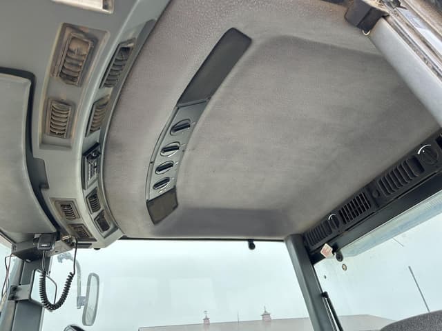 Image of Case IH 7120 equipment image 3