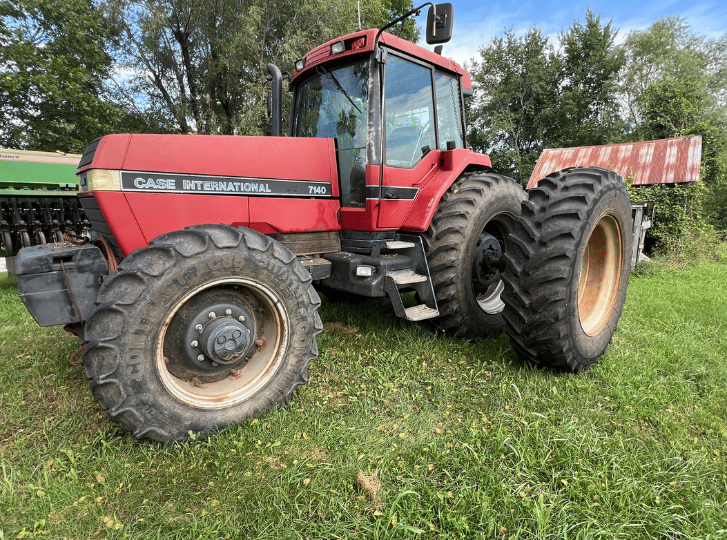 Image of Case IH 7140 Image 1