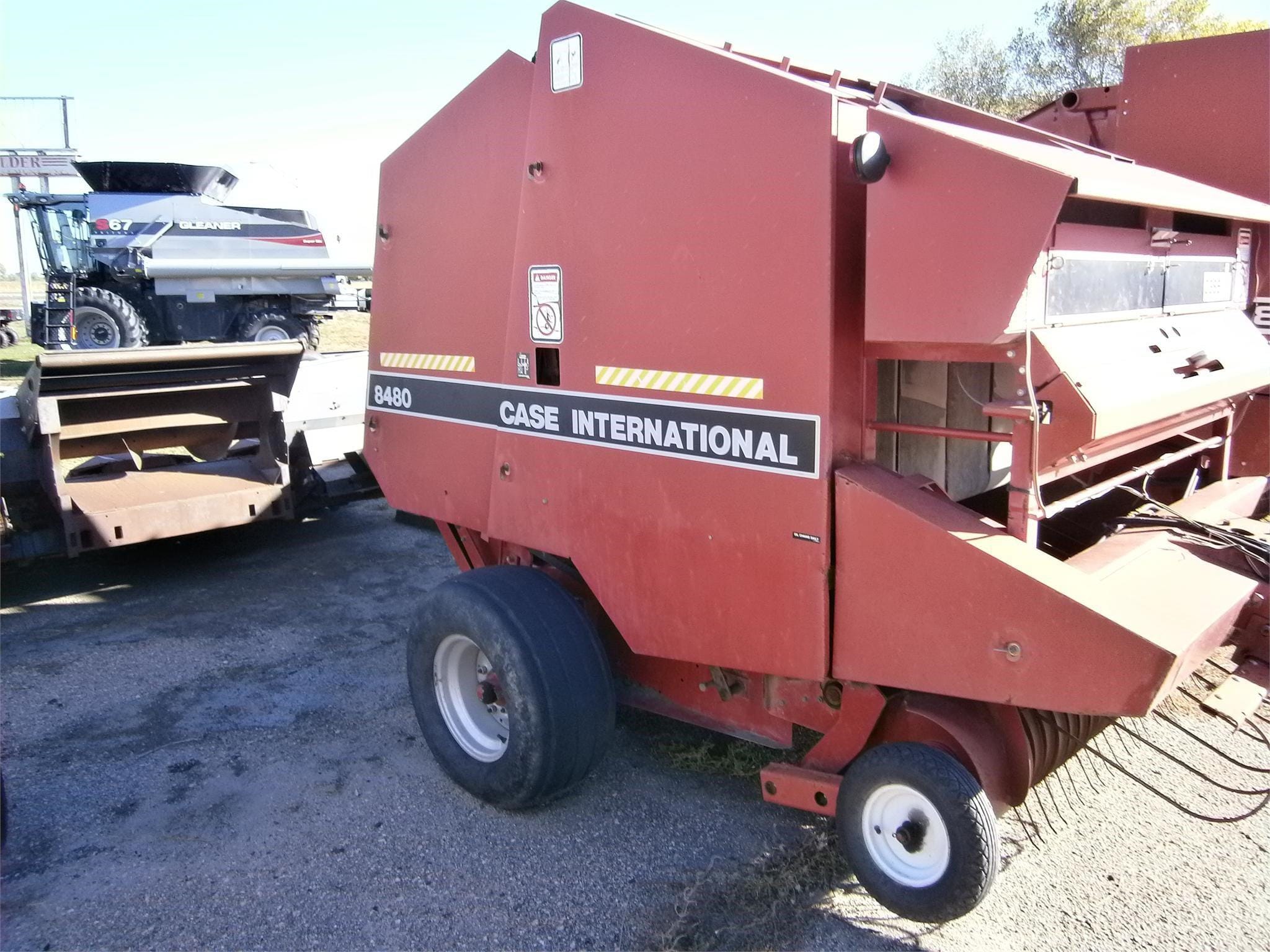 1992 Case IH 8480 Equipment Image0