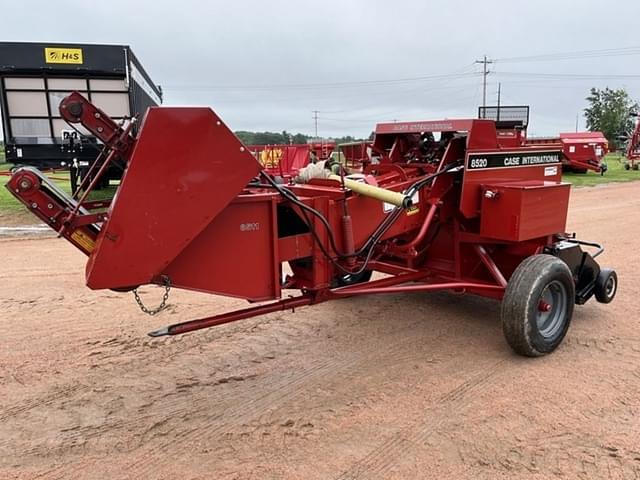 Image of Case IH 8520 equipment image 2