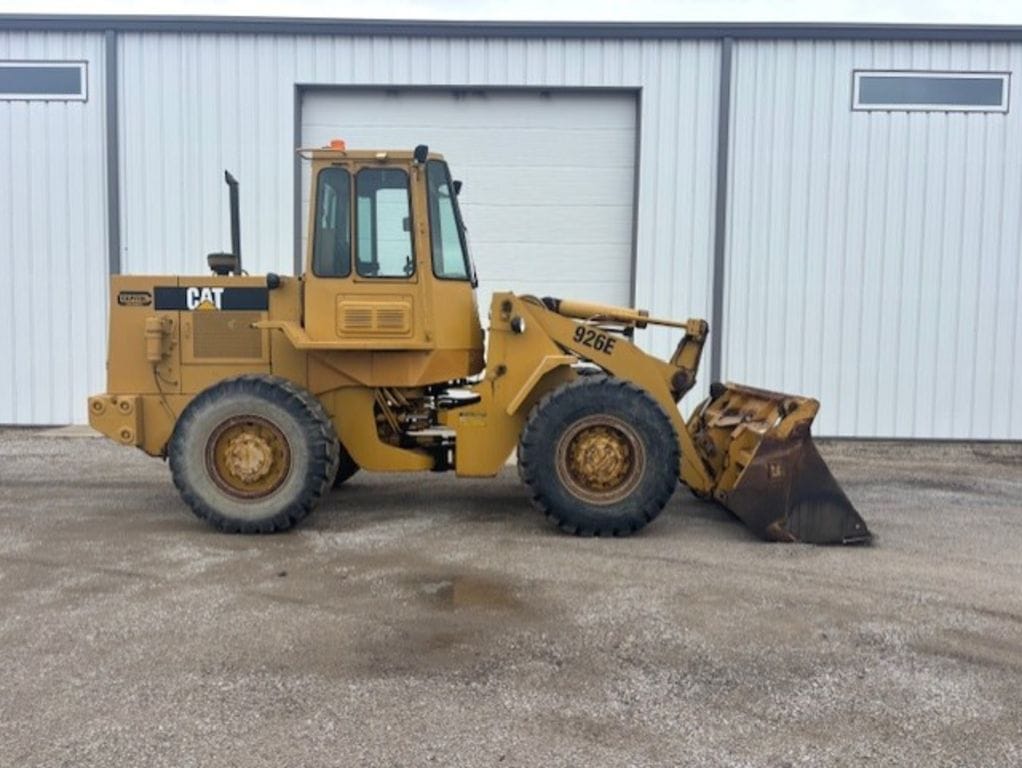 1992 Caterpillar 926E Equipment Image0
