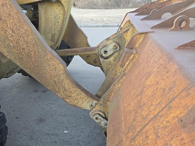 Image of Caterpillar 950F equipment image 3