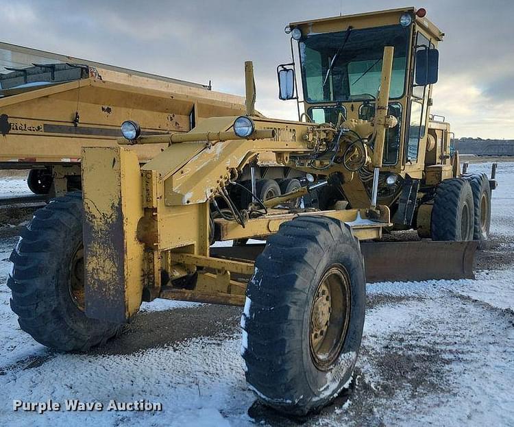 1992 Caterpillar 140G Equipment Image0