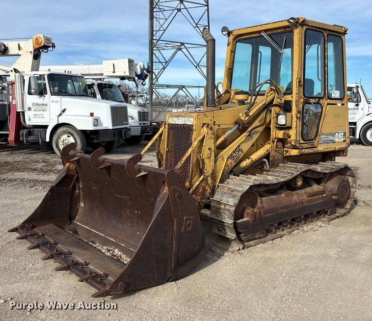 1992 Caterpillar 935C Equipment Image0
