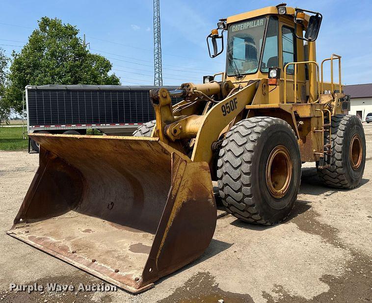 Image of Caterpillar 950F Primary image